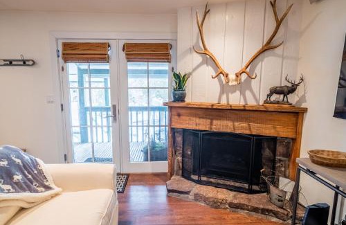 Moose Wilson Road Apartment | RMR: Spruces 13 - The Elks Condo in The Aspens