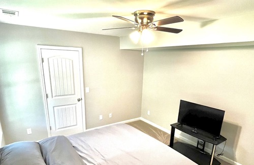 Braselton Condo | Road Atlanta private guesthouse