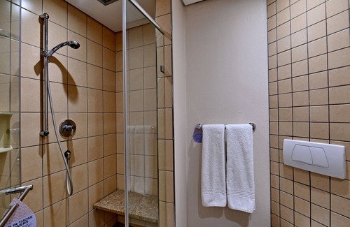 Sandown Hotel | Road Lodge Sandton Grayston Drive