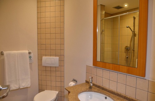 Sandown Hotel | Road Lodge Sandton Grayston Drive