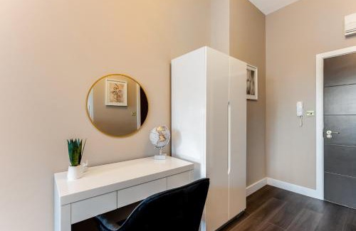 Seven Sisters Apartment | Roam & Recharge Your Perfect and Stylish City Studio