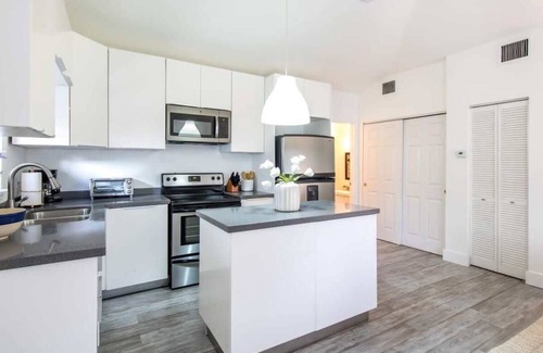 Midtown House | Roami at Downtown Retreat |Near South Beach w/Pool