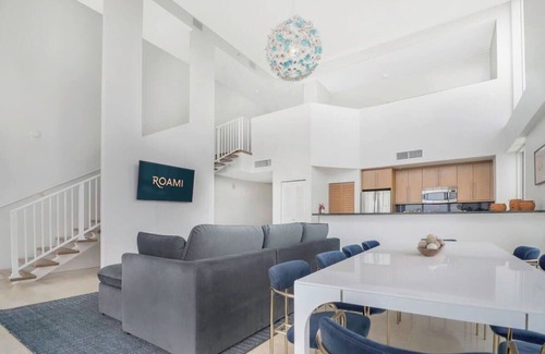 North Bay Village House | Roami at The Current | Group Friendly |6 Bed Combo