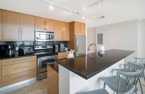 North Bay Village Apartment | Roami at The Current | Group Friendly |4 Bed Combo