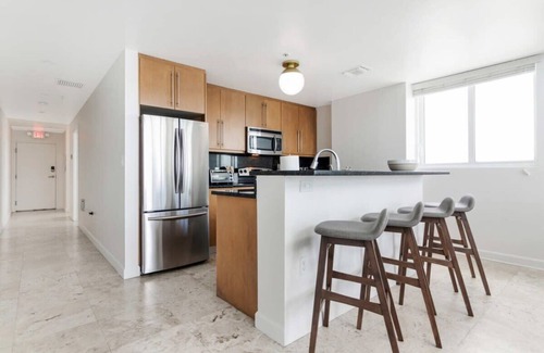 North Bay Village Apartment | Roami at The Current | Group Friendly |4 Bed Combo