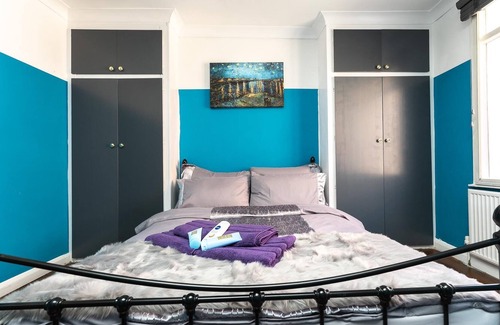 Brighton City Centre House | Robert Street Retreat Hosted by SAS
