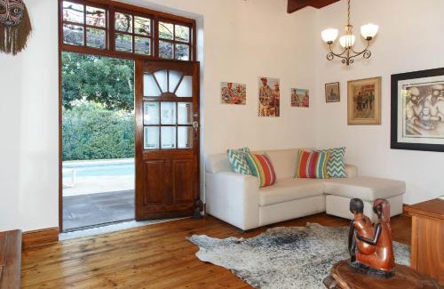 Robertson House | Robertson Boutique Backpackers
