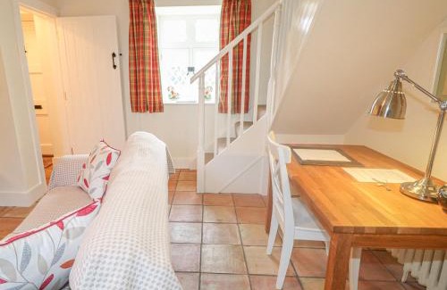 Caledon House | Robertson's Cottage