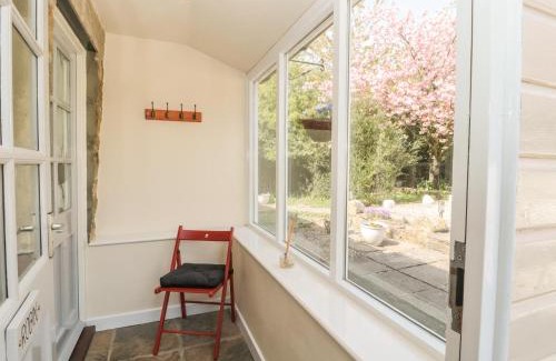 Morpeth House | Robin Cottage