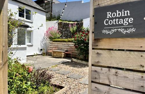 Perranporth House | Robin Cottage One Bedroom Cottage near Perranporth beach with Parking & Wifi - Robin Cottage