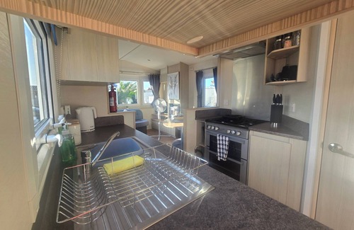 Rhyl Cabin | Robinhood 3 Bed Standard Caravan