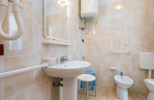 Torre di Fine Apartment | Robinia/Pinetine by Interhome