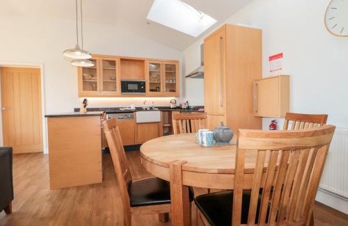 Weston-super-Mare House | Robins Corner
