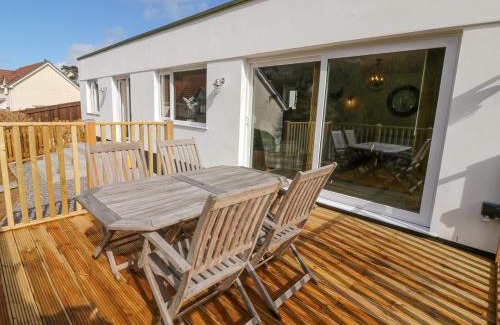 Hele House | Robins Downs