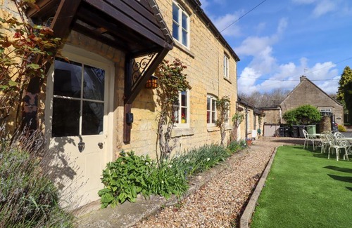 Bourton House | Robins Nest