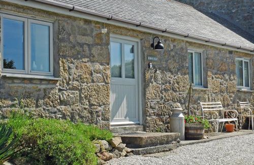 Penzance House | Robins Nest