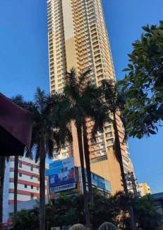 Ermita Night District Hotel | Robinson manila birchtower