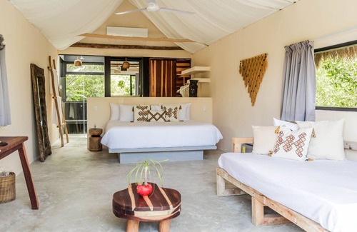 Zona Hotelera Hotel | Roc Jungle Tulum