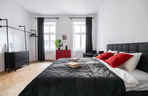 Weißgerber Apartment | Rochus Stylish Stays
