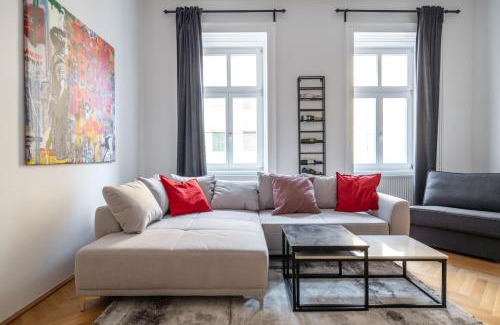 Weißgerber Apartment | Rochus Stylish Stays