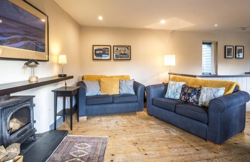 Fishguard House | Rock Cottage - 3 Bedroom Holiday Home - Fishguard