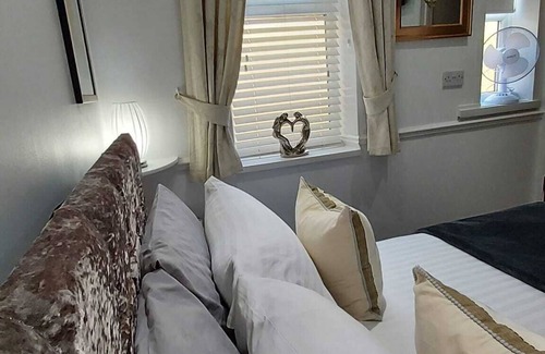 South Shore Bed & Breakfast | Rock Dene Hotel