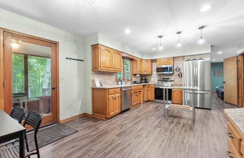 Johnson County Other | Rock House Retreat