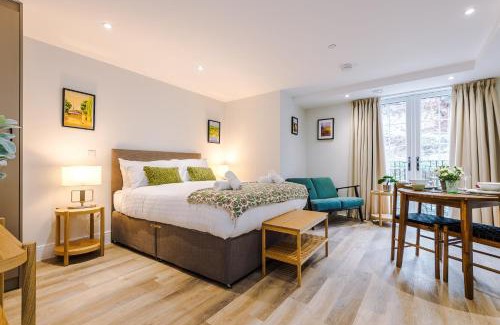 Stoney Middleton Apartment | Rock Mill - Deluxe Studio Apartments