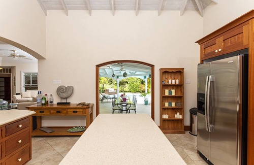 Mount Brevitor House | Rock Ridge, Gibbs, St. Peter
