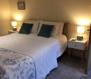 Froggatt House | Rock View