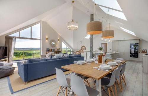 Little Petherick House | Rock View