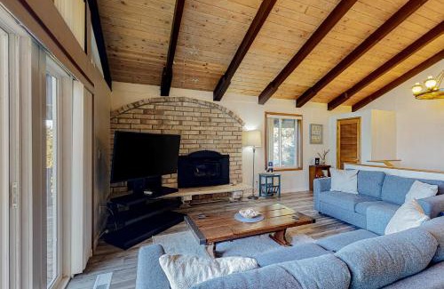 Rockaway Beach House | Rockaway Beach House