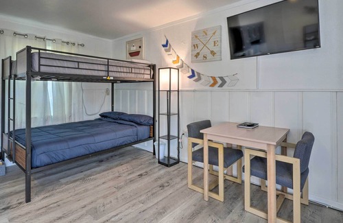 Rockaway Beach Apartment | Rockaway Beach Studio ~ 11 Mi to The Strip!