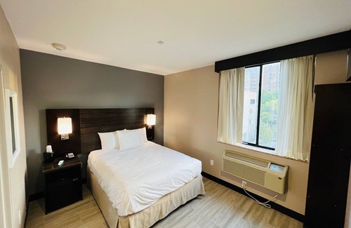 Brownsville Hotel | Rockaway Hotel Brooklyn