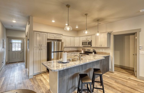 Rockerville Condo | Rockerville Gold Town Lodging #3-This one-bedroom condo is your perfect home base for adventure and relaxation. Just minutes from Mount Rushmore, Crazy Horse Memorial, Custer State Park, Sturgis, and the Badlands.