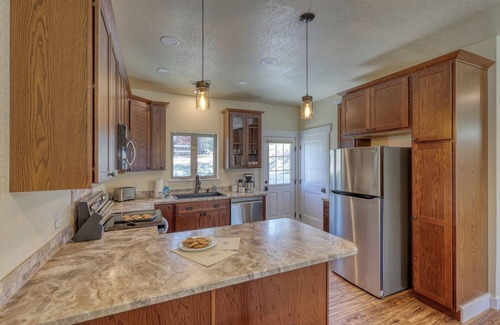 Rockerville Condo | Rockerville Gold Town Lodging #12-This two-bedroom condo is your perfect home base for adventure and relaxation. Just minutes from Mount Rushmore, Crazy Horse Memorial, Custer State Park, Sturgis, and the Badlands.