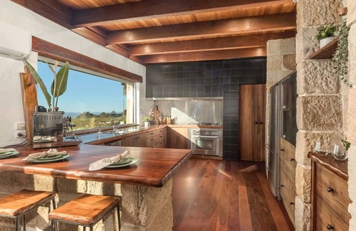 Bellawongarah House | Rockfield Park - Stunning coastal views