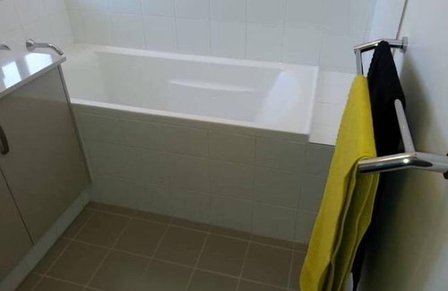 Rockingham House | ROCKINGHAM Beach Holiday House