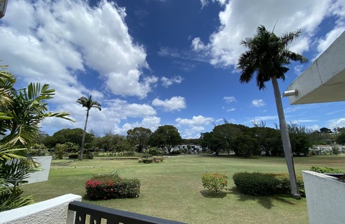 Rockley Apartment | Rockley Golf Resort Studio Apartment - 122 Friendship