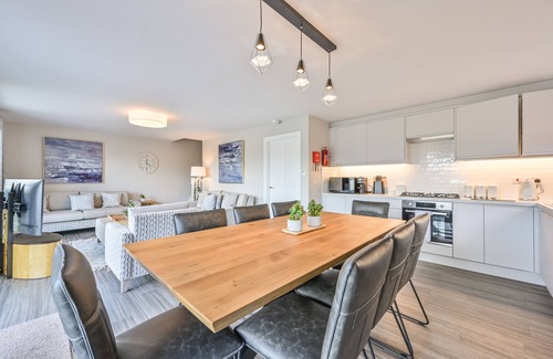 Winnard's Perch Ski Chalet | RockPools Hot Tub Lodge on Retallack Resort