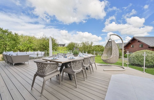 Winnard's Perch Ski Chalet | RockPools Hot Tub Lodge on Retallack Resort
