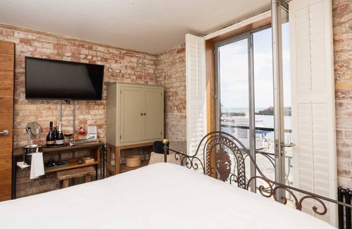 Folkestone House | Rocksalt