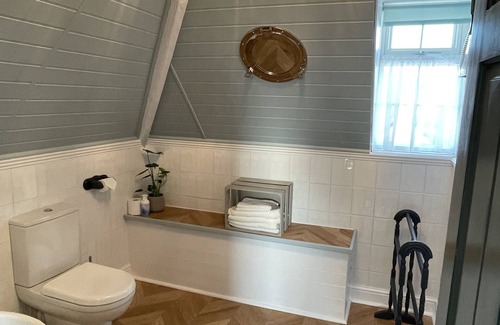 Freshwater Bed & Breakfast | Rockstone Cottage