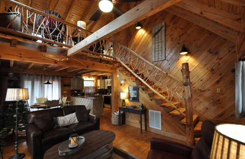 Townsend Cabin | Rocky Hollow a beautiful retreat in a wildlife rich Mountain Community!