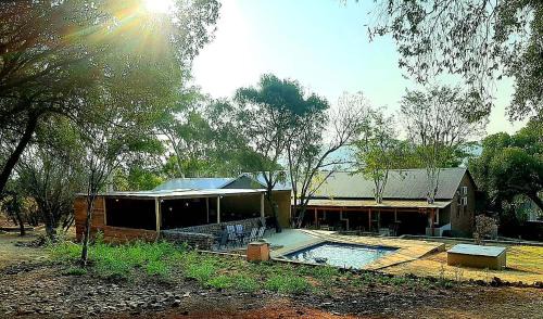 Pretoria House | Rocky Hollow Lodge