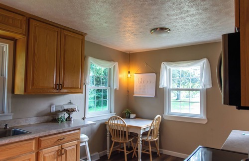 Nellie House | Rocky Retreat in Warsaw OH.