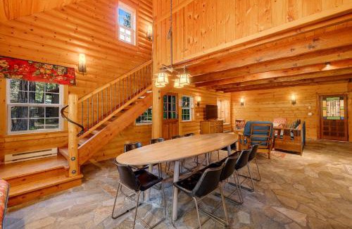 McCall House | Rocky Shore Escape by Casago McCall - Donerightmanagement