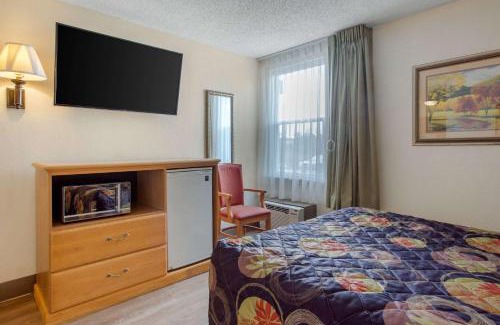 Asheville Hotel | Rodeway Inn Asheville