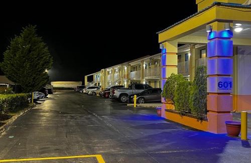 Augusta Hotel | Rodeway Inn Augusta West - Fort Eisenhower