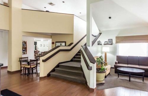 Boise Hotel | Rodeway Inn Boise Airport